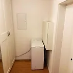 Charmantes - Fuer 2-4 Personen - Modern, Ruhig, Parkplatz Апартаменти