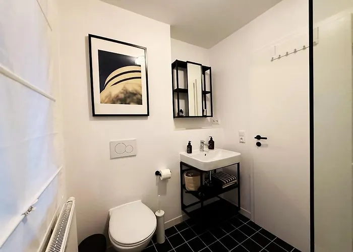 Charmantes - Fuer 2-4 Personen - Modern, Ruhig, Parkplatz * Passau