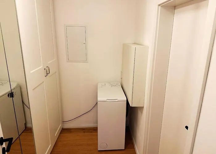 Charmantes - Fuer 2-4 Personen - Modern, Ruhig, Parkplatz Lejlighed